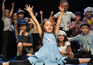 photo of children performing at stage school